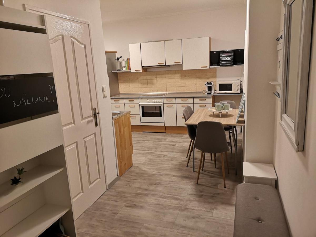 Anno Apartman Шиофок Экстерьер фото